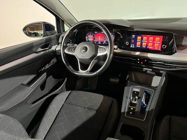 Volkswagen Golf VIII 2.0 Tdi Scr 150 Life Business 1st Dsg7