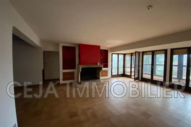 Maison - 90 m² - 1 pièce