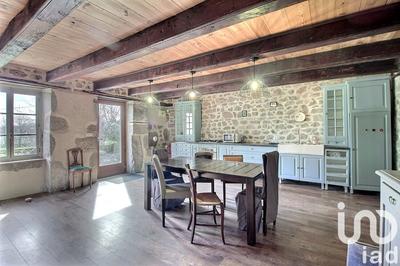 Maison de campagne - 250 m² - 7 pièces