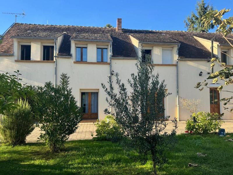Maison ancienne - 183 m² - 6 pièces