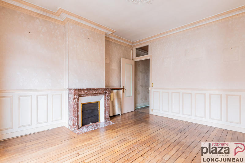 Appartement - 82 m² - 4 pièces