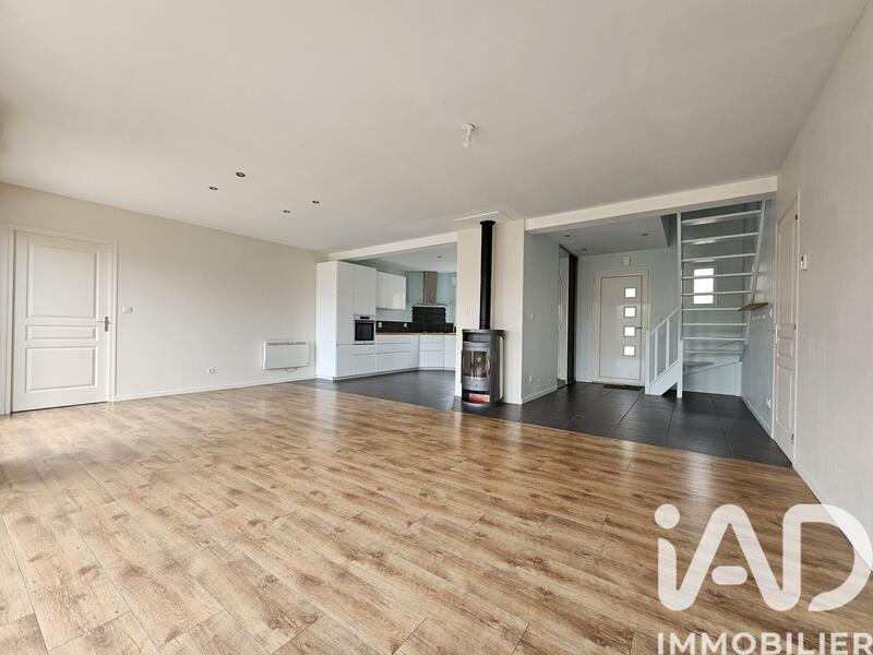 Maison - 146 m² - 6 pièces