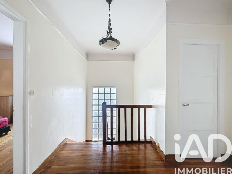 Maison - 140 m² - 6 pièces