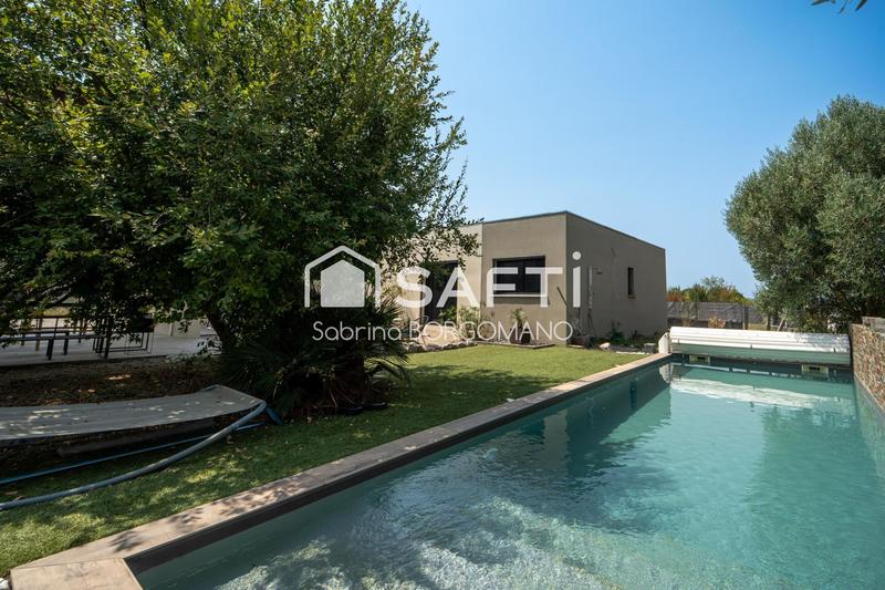 Maison - 165 m² - 6 pièces