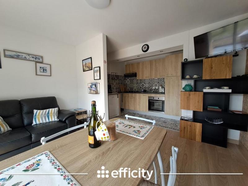 Maison - 269 m² - 14 pièces