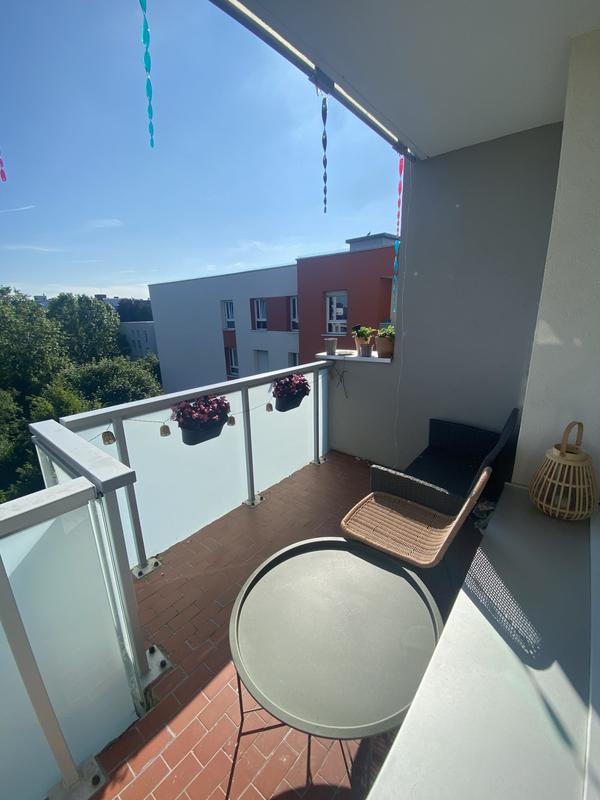 Appartement - 97 m² - 6 pièces