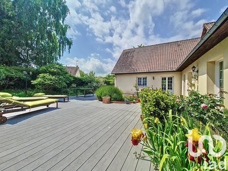 Maison - 244 m² - 10 pièces