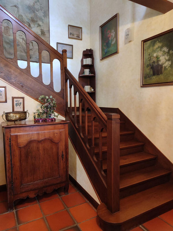 Maison - 205 m² - 7 pièces