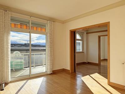 Appartement - 120 m² - 3 pièces