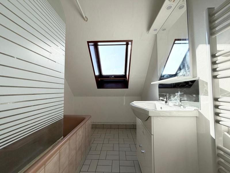 Maison - 147 m² - 7 pièces