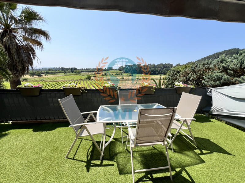 Maison - 233 m² - 10 pièces