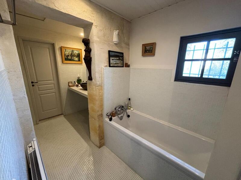 Maison - 90 m² - 3 pièces