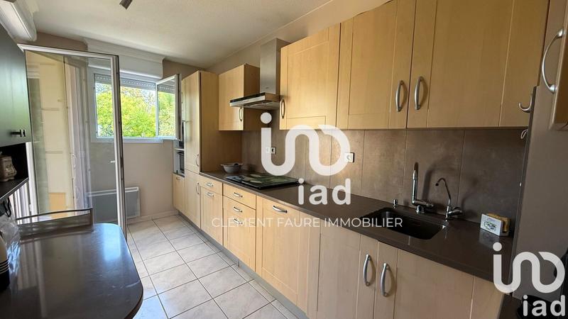 Appartement - 93 m² - 4 pièces