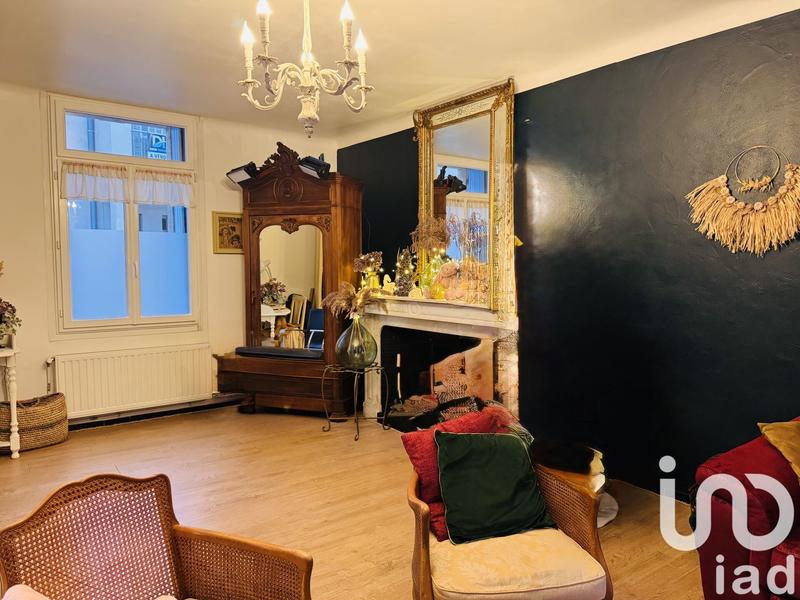 Maison - 201 m² - 5 pièces