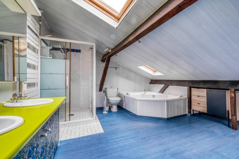 Maison - 141 m² - 6 pièces