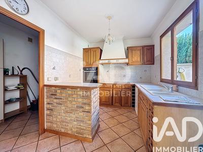 Maison - 97 m² - 4 pièces