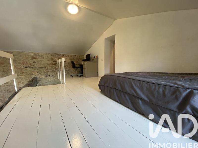 Maison - 200 m² - 8 pièces