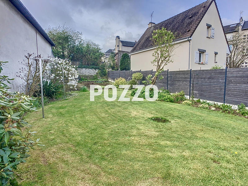 Maison - 143 m² - 5 pièces