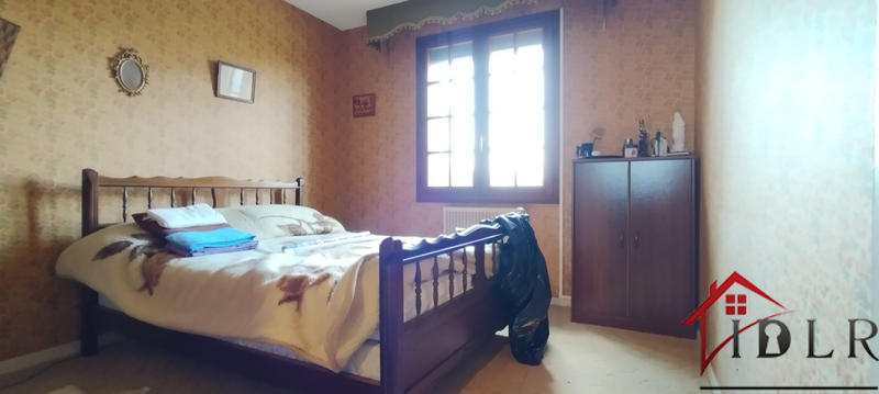 Maison - 148 m² - 9 pièces