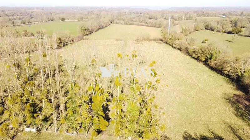 Maison traditionnelle - 105 m² - 4 pièces