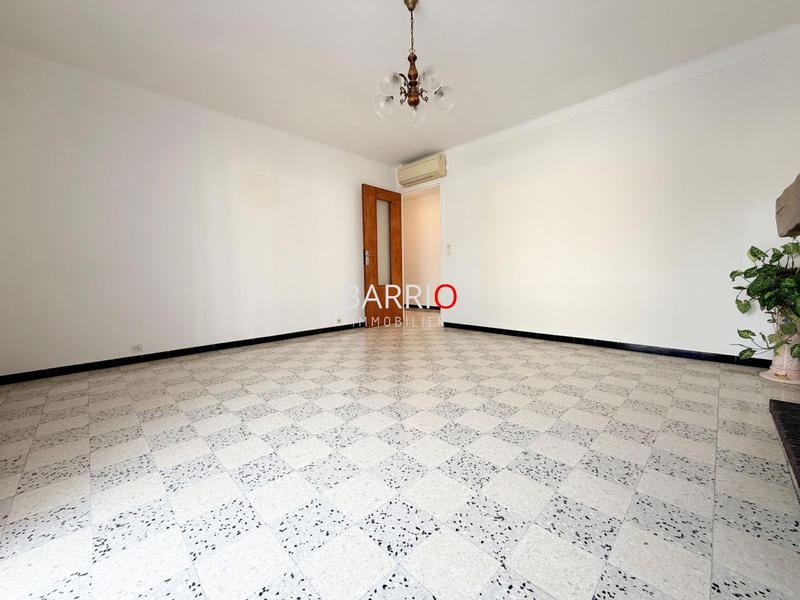 Appartement - 84 m² - 5 pièces