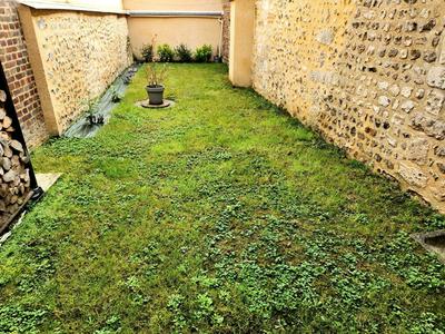 Maison - 94 m² - 5 pièces