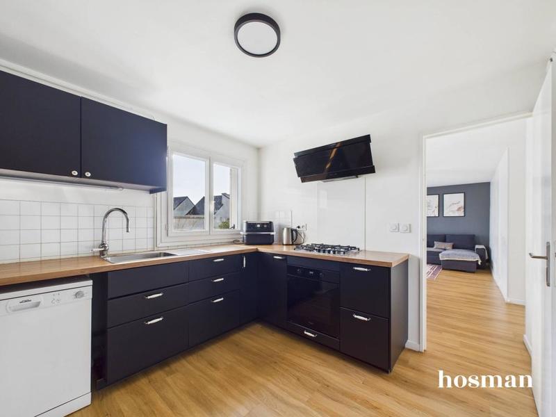 Appartement - 83 m² - 4 pièces