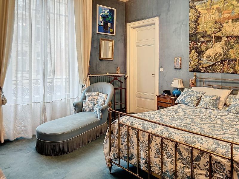 Maison bourgeoise - 353 m² - 13 pièces