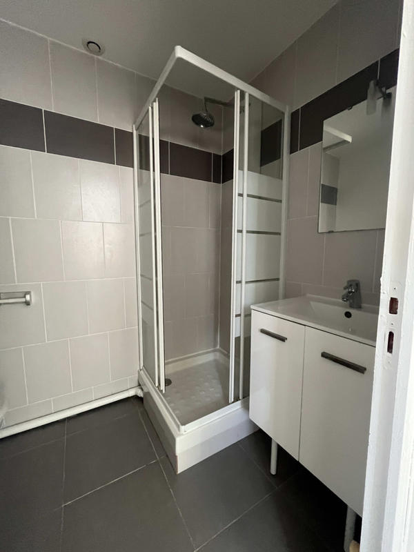 Immeuble - 42 m² - 2 pièces