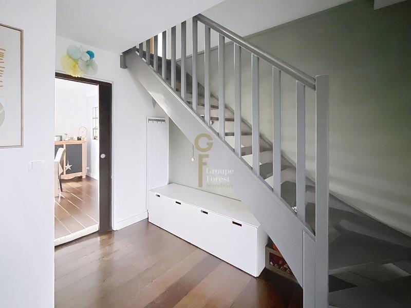 Maison - 111 m² - 5 pièces