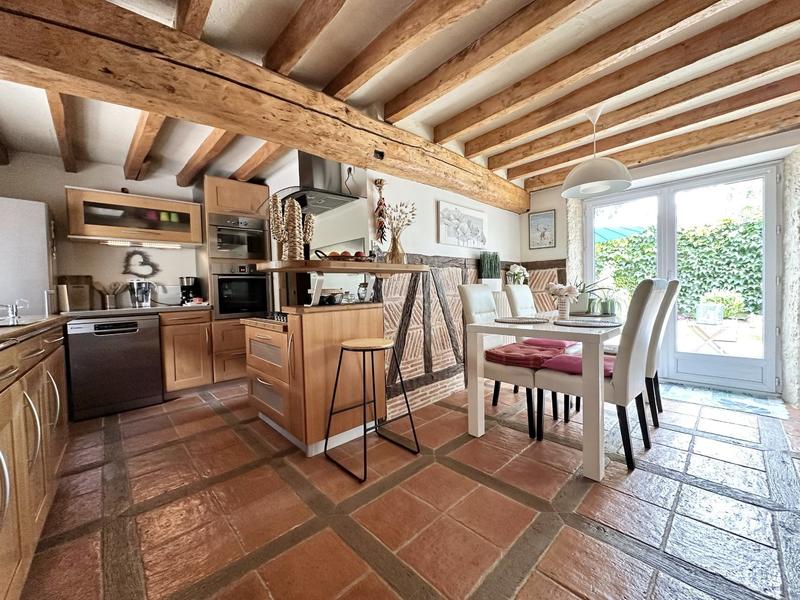 Maison - 146 m² - 6 pièces