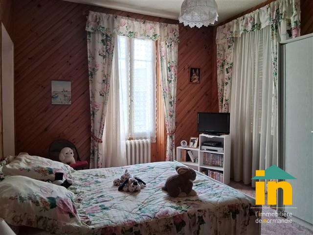 Maison - 162 m² - 7 pièces