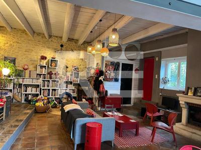 Maison de village - 140 m² - 6 pièces