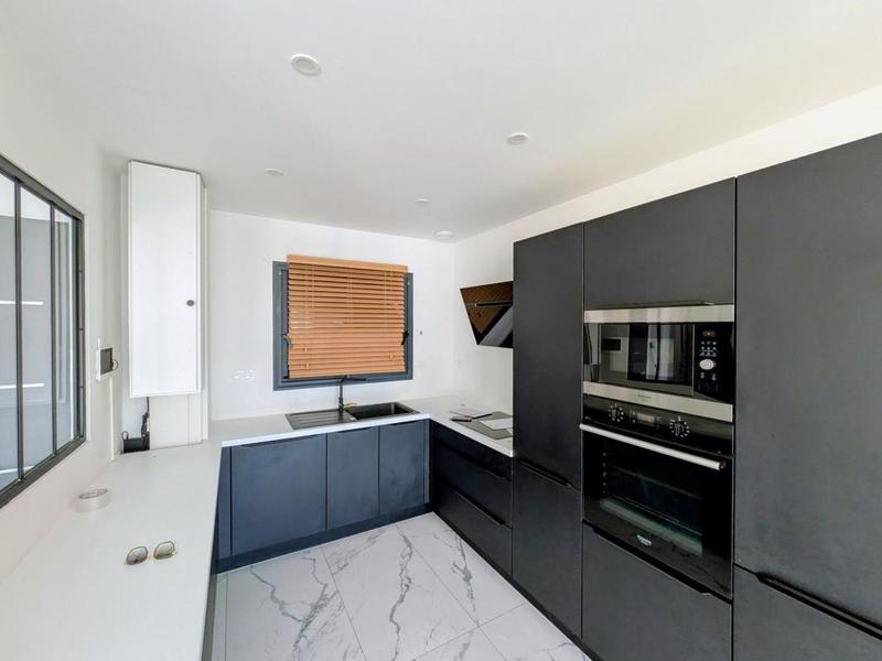 Villa - 120 m² - 5 pièces