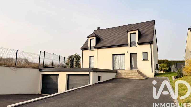 Maison - 125 m² - 6 pièces