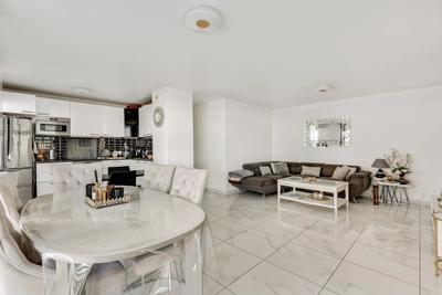 Appartement - 105 m² - 5 pièces