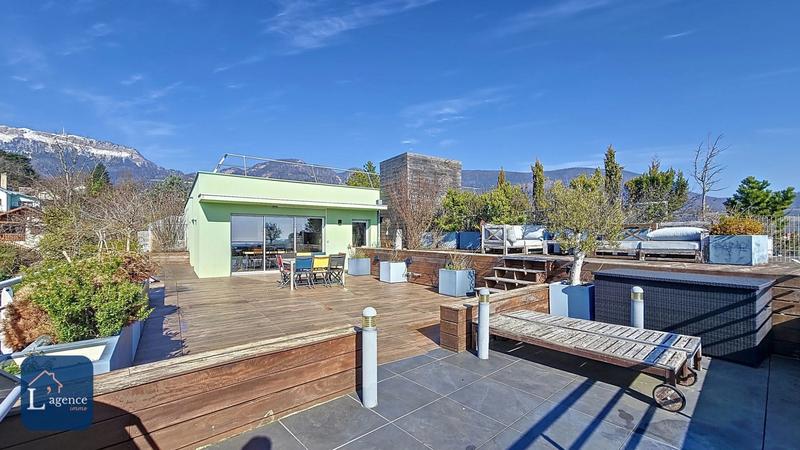 Duplex - 122 m² - 5 pièces