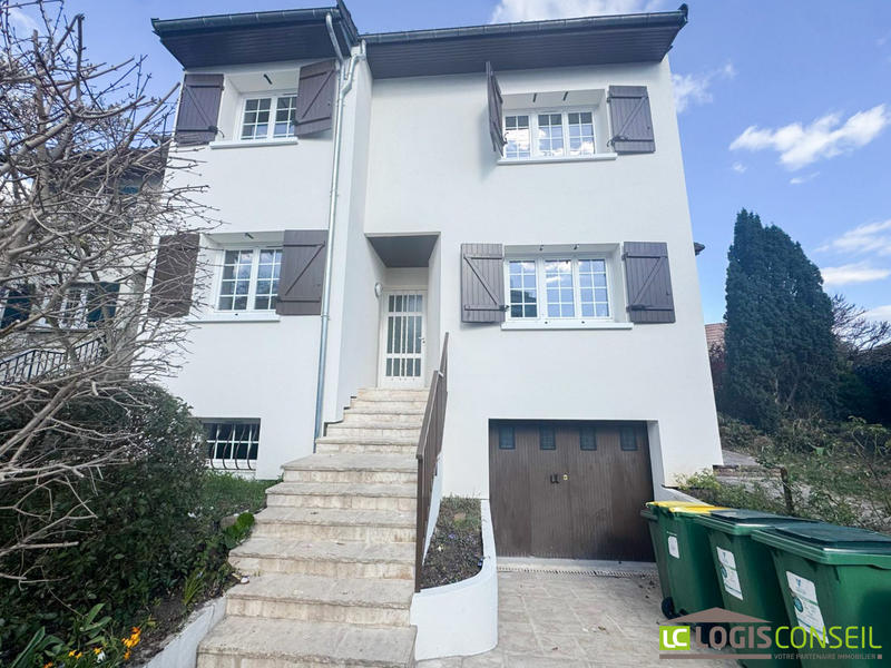 Villa - 146 m² - 7 pièces