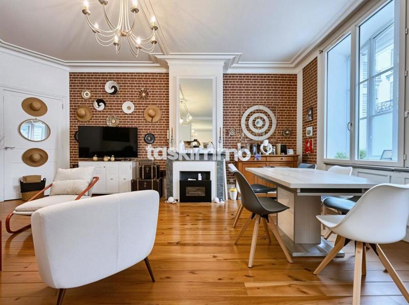 Appartement - 104 m² - 4 pièces