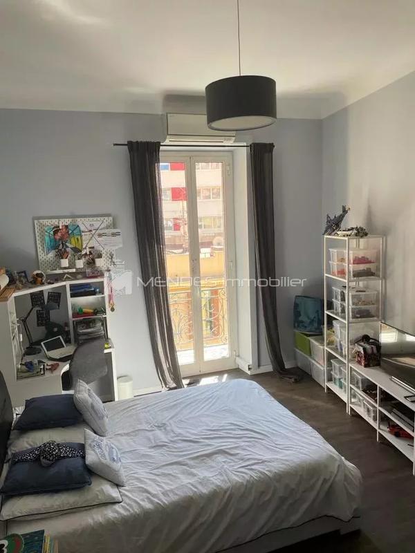 Appartement - 96 m² - 4 pièces