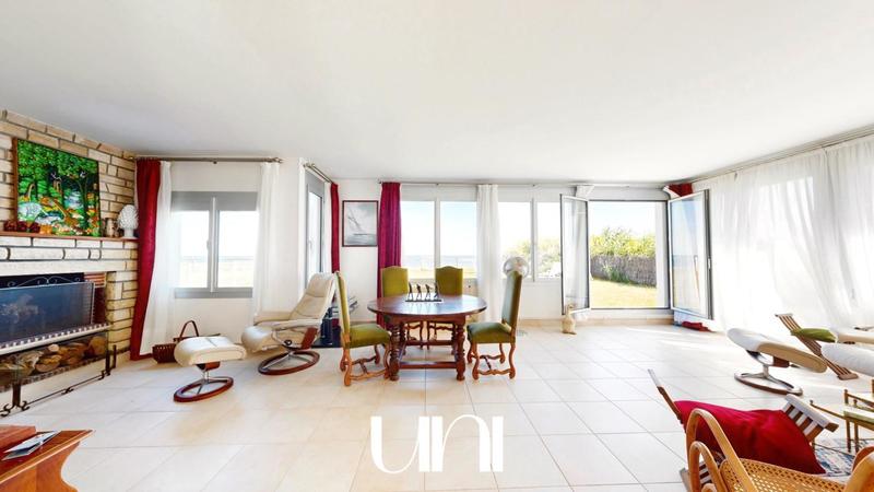 Maison - 141 m² - 6 pièces