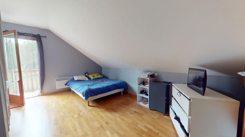 Maison - 105 m² - 4 pièces