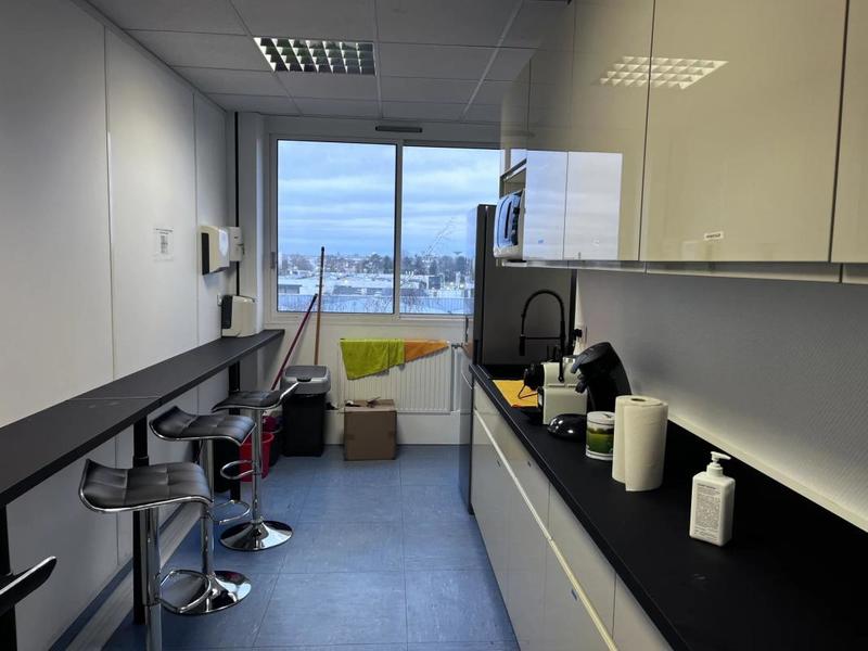 Bureau - 21 m² - 1 pièce