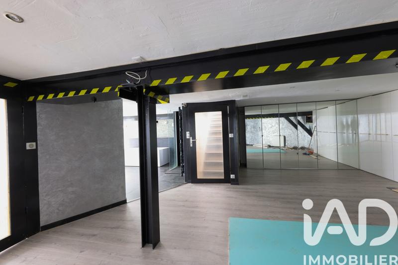 Appartement - 217 m² - 8 pièces