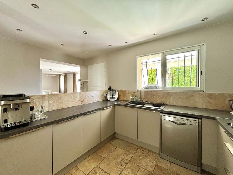 Maison - 168 m² - 5 pièces