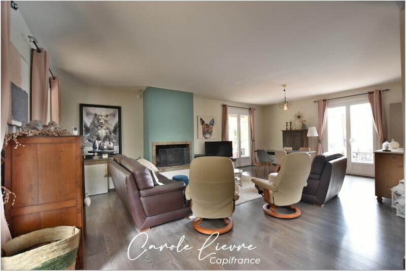 Maison - 167 m² - 7 pièces