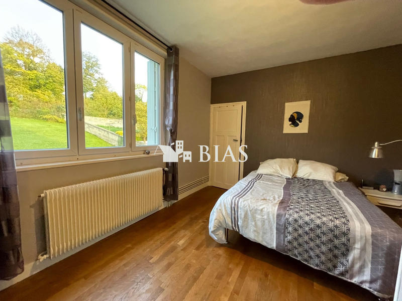 Maison - 97 m² - 5 pièces