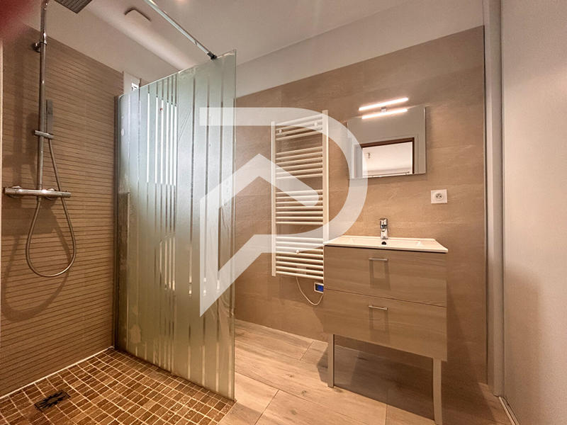 Maison - 104 m² - 5 pièces