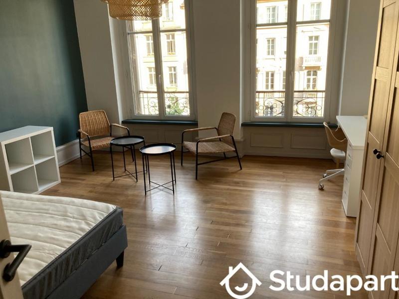 Chambre - 14 m² - 1 pièce