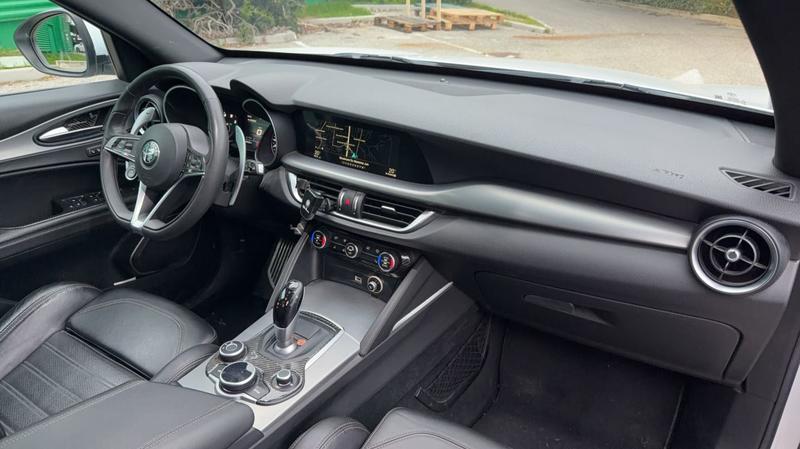 Alfa Romeo Stelvio 2.0t 280 At8 Sport White And Black Edition Q4